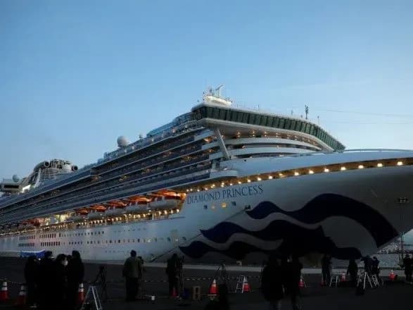 Евакуація українців з лайнера Diamond Princess поки не планується – посольство