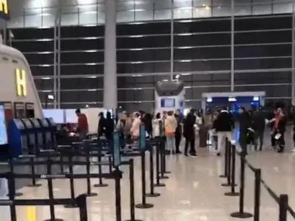 Евакуація українців з Китаю: розпочалась реєстрація на спецрейс до України