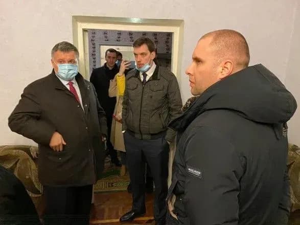 Гончарук пояснив, чому мешканців Нових Санжар не повідомили про приїзд евакуйованих з Китаю