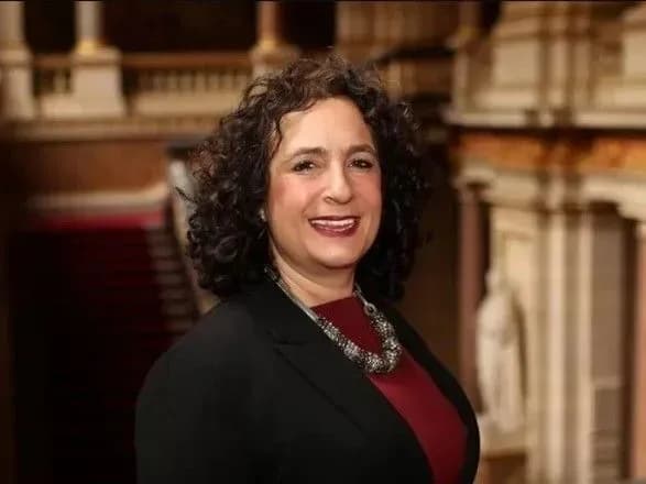 У річницю початку окупації Криму посольство Британії закликало РФ припинити анексію