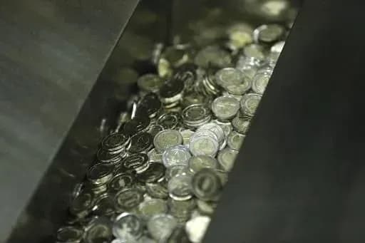 Банда пограбувала королівський монетний двір Бельгії: винесли зняті з обігу монети