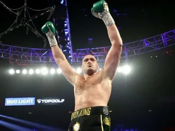 Ф'юрі став першим боксером в "хевівейті" із всіма виграними чемпіонськими поясами