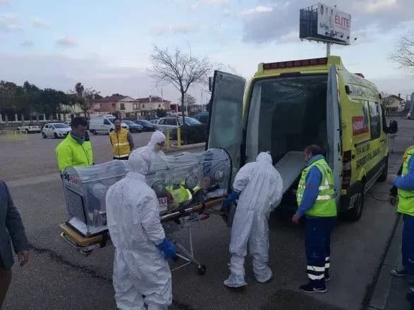 Эпидемия коронавируса: на Тенерифе тысячу человек изолировали в отеле из-за постояльца с инфекцией