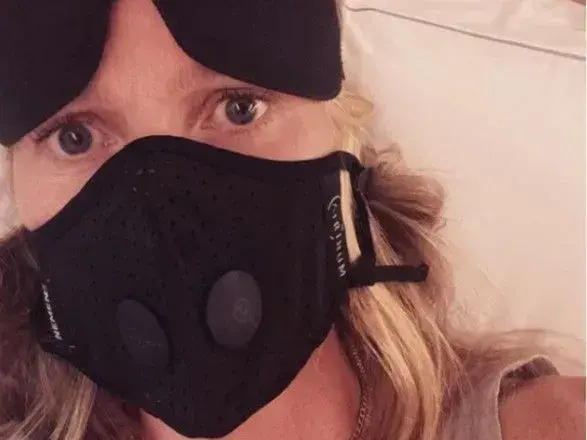 Гвинет Пэлтроу, Егор Крид и Лобода в масках: звезды тоже боятся коронавируса