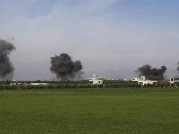 У НАТО розкритикували РФ і Сирію за "невибіркові авіаудари" в Ідлібі