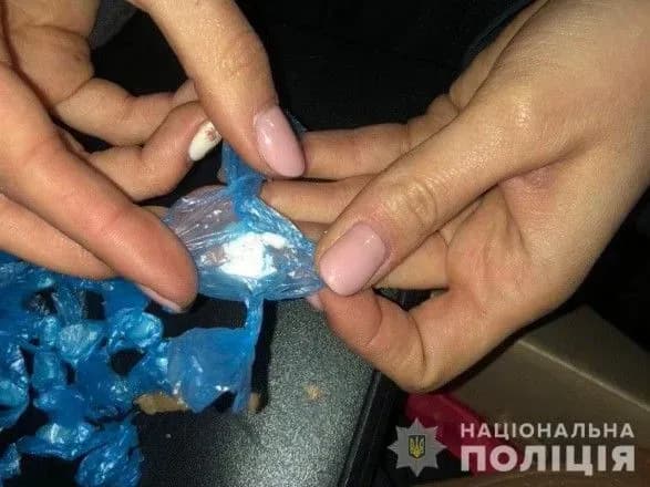 У Маріуполі викрили чоловіка з партією метадону