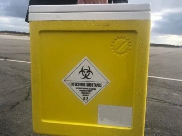 Епідемія коронавірусу: зразок від інфікованого в Україні відправили на підтвердження до Лондона