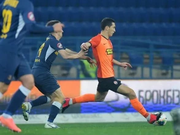 "Шахтер" разгромным выигрышем укрепил лидерство в чемпионате Украины