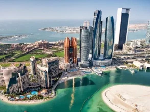 В ОАЭ подтвердили шесть новых случаев коронавируса: среди инфицированных - двое россиян