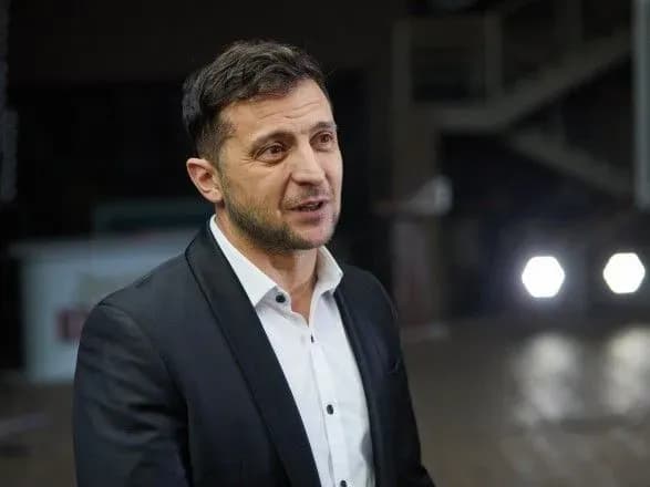 Зеленський заявив, що йому байдуже на голосування депутатів щодо недовіри Рябошапці