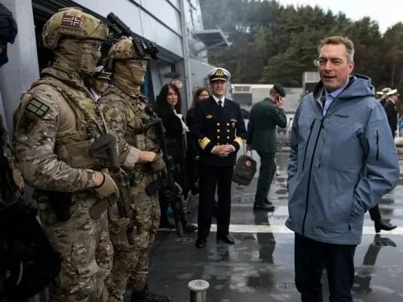 Епідемія коронавірусу: міністр оборони Норвегії відправлений на карантин, 277 осіб у країні - інфіковано