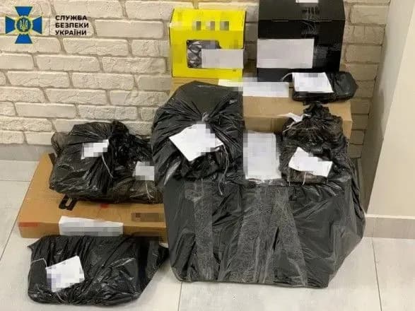 У Києві викрили банду хакерів, які викрадали кошти із банківських рахунків