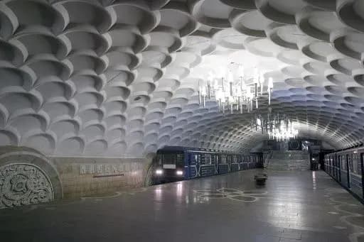 У Харкові через карантин закривають метрополітен