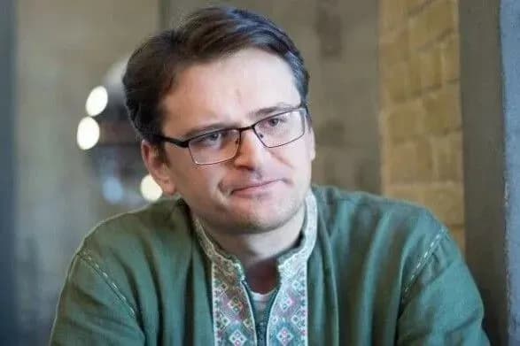 Кулеба договорился с Сиярто о транзите украинцев с границ с Австрией и Хорватией