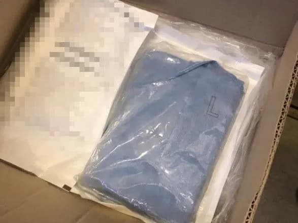На Волині блокували вивезення з України близько 40 тис. медичних халатів