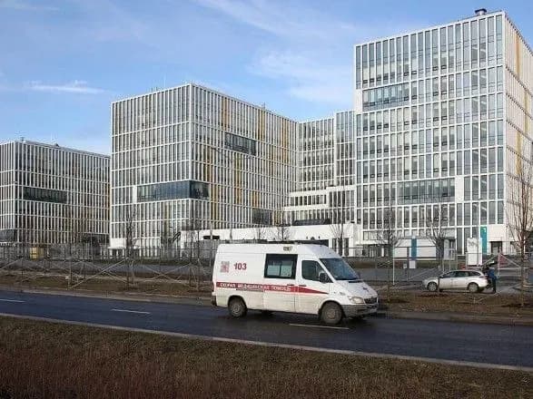 У Росії кількість інфікованих коронавірусом зросла до 438 осіб