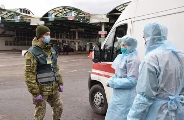 Українців, що прибули з країн Балтії, відправили на обсервацію у Дніпрі