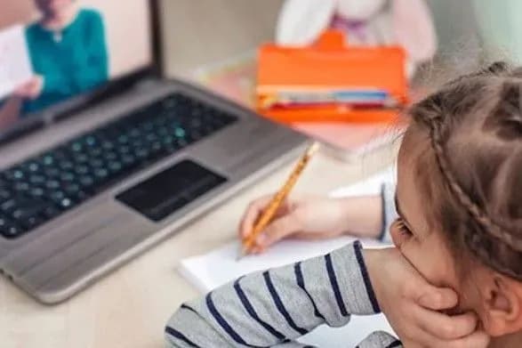 ЮНЕСКО: уже более 1,5 млрд школьников и студентов не посещают учебные заведения из-за коронавируса