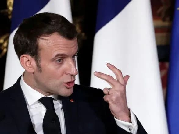 Макрон к ЕС: из-за коронавируса существует риск распада Шенгенской зоны