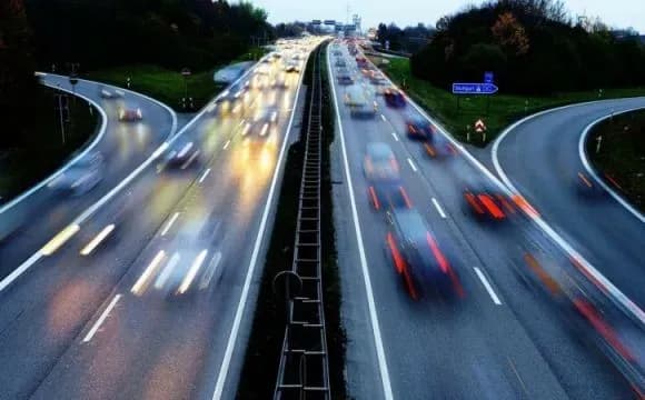 У МЗС дали поради, з яких країн можна дістатися до України на автомобілі