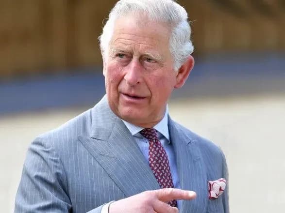 Принц Чарльз вийшов із самоізоляції