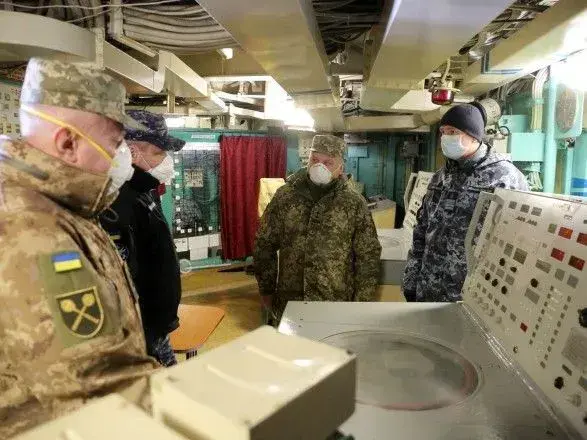 Таран та Хомчак відвідали фрегат “Гетьман Сагайдачний”: подробиці