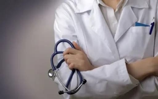 Нардепа зі "Слуги народу", у якого виявили коронавірус, випишуть з лікарні в понеділок