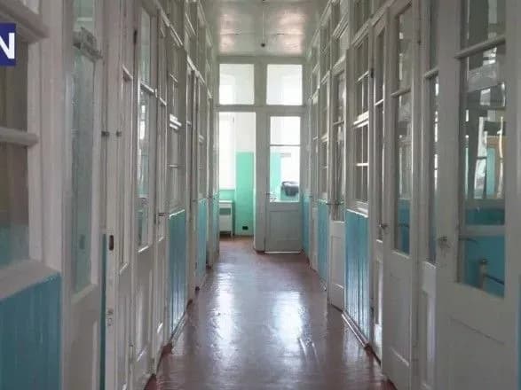 На Буковині у лікарнях перебувають понад півсотні пацієнтів з підозрою і 48 хворих на COVID-19