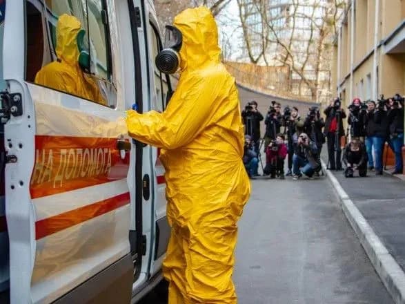 В Києві зафіксовано вже 214 випадків COVID-19