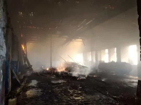 На Миколаївщині горіла майстерня