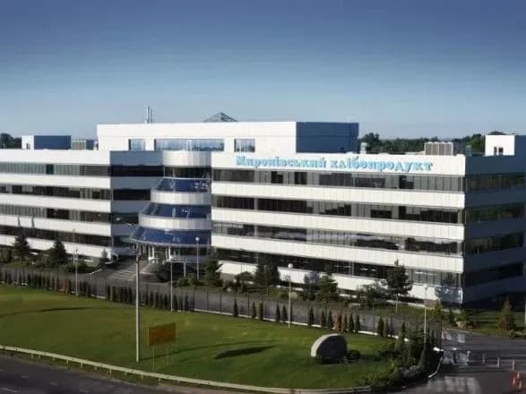 МХП назвал "указания" АМКУ неуместными и заверил в полном обеспечении украинцев курятиной