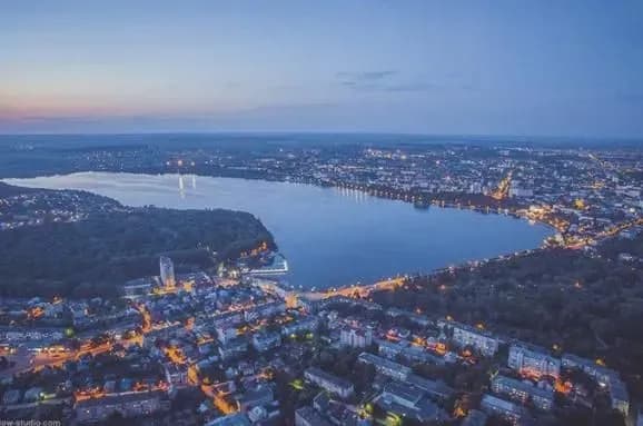 У Тернополі відмовилися від комендантської години на вихідних