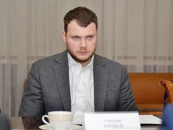 Уряд обмежив вантажні перевезення в Україну