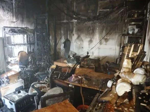 У Дніпрі сталась пожежа у торгівельному центрі