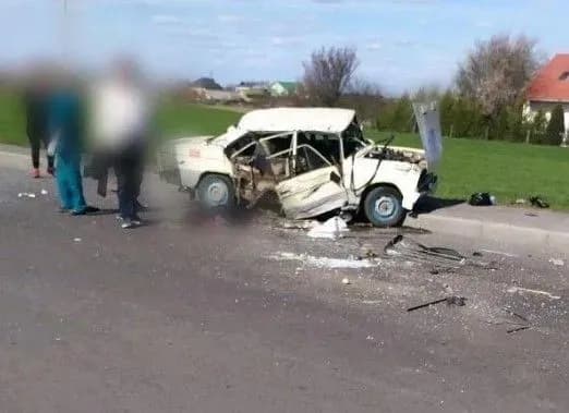 На Рівненщині у ДТП загинуло немовля