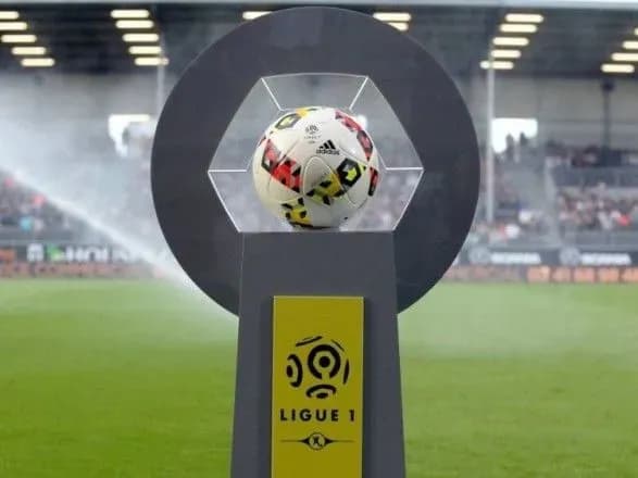 Пандемія коронавірусу: у Франції назвали варіант з датою поновлення Ліги 1