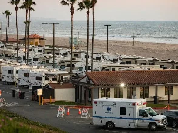 Пандемія коронавірусу: у США визначили перших жертв COVID-19 у країні - вони померли у Лос-Анджелесі