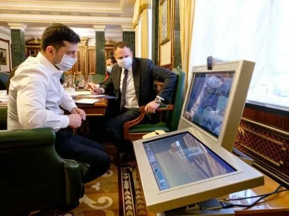 Нарада у Зеленського: в уряді пообіцяли допомогу постраждалим від пожеж на Житомирщині