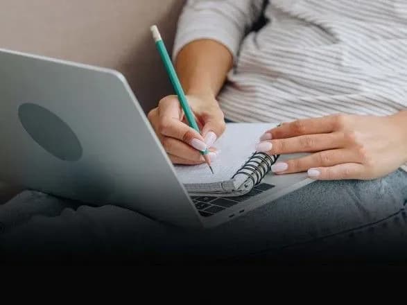 Україна однією з перших запускає спеціальну освітню платформу під час пандемії