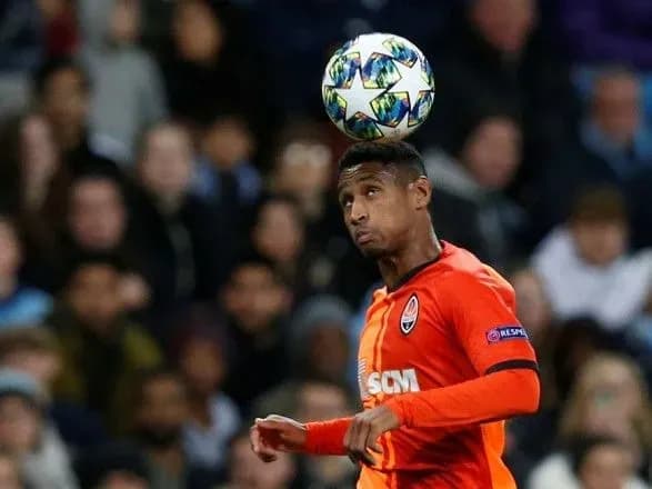 Два клуба АПЛ совершили трансферные запросы на легионера "Шахтера"