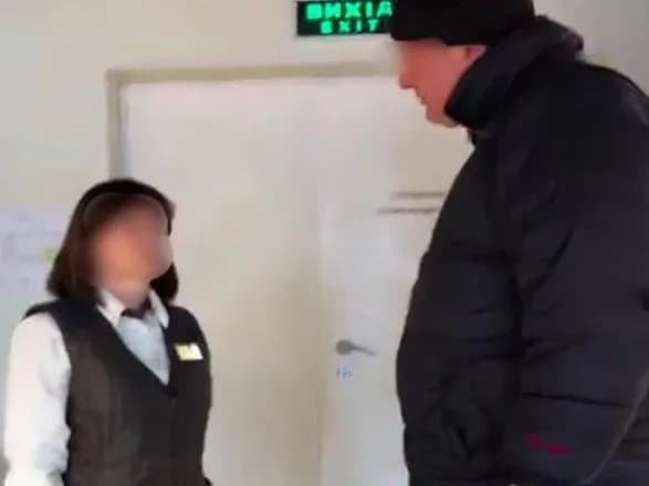 Удар по обличчю продавця у Києві: підозрюваний нападник постане перед судом