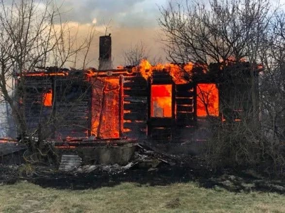 Кабмін сьогодні планує виділити компенсації для постраждалих через пожежі на Житомирщині