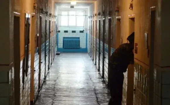 У Василькові у відділку поліції померла затримана