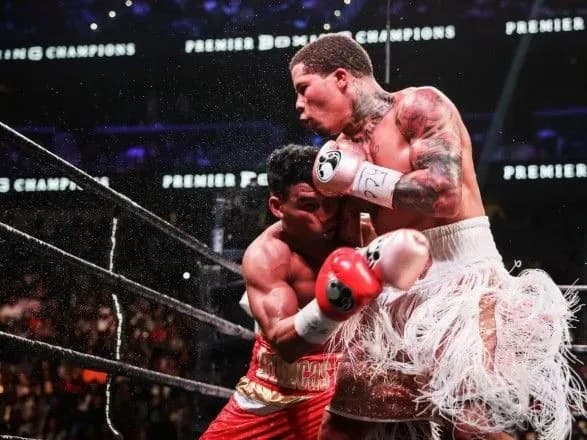 Чемпіон світу виразив впевненість у перемозі над Ломаченком