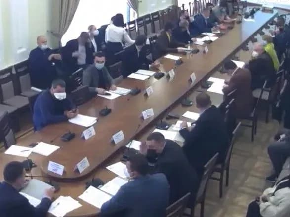 КМДА хоче "розпиляти" 10 млн євро з компанією олігарха - депутати Київради