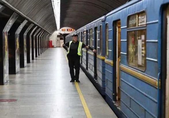 Ляшко не підтримує введення спецперепусток у метро