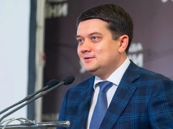Разумков розповів, яким бачить процес реінтеграції окупованого Криму
