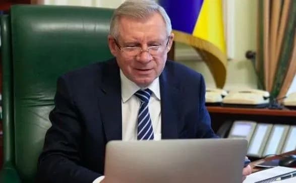 Цього року очікується 10 млрд доларів надходжень від заробітчан - Смолій