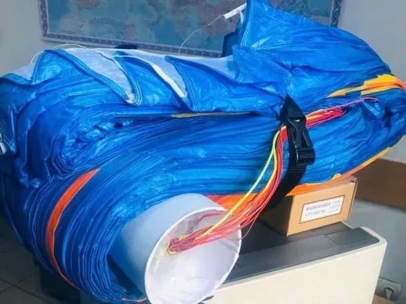 Чоловік намагався провезти з Польщі в Україну три пароплани