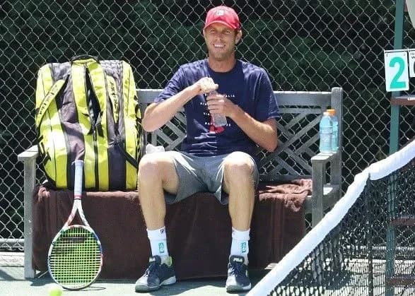 Титулований тенісист виграв виставкові змагання у США